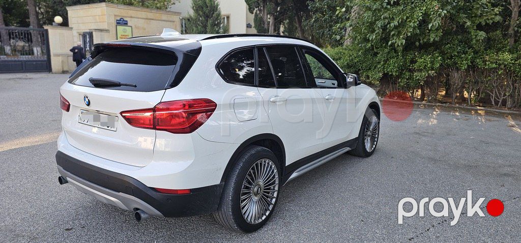 BMW X1, 2.0 L, 2017 il, 141 000 km — Avtomobillər, Bakı (5)
