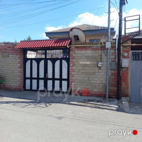 Həyət evi, Əmircan qəs — Bakı