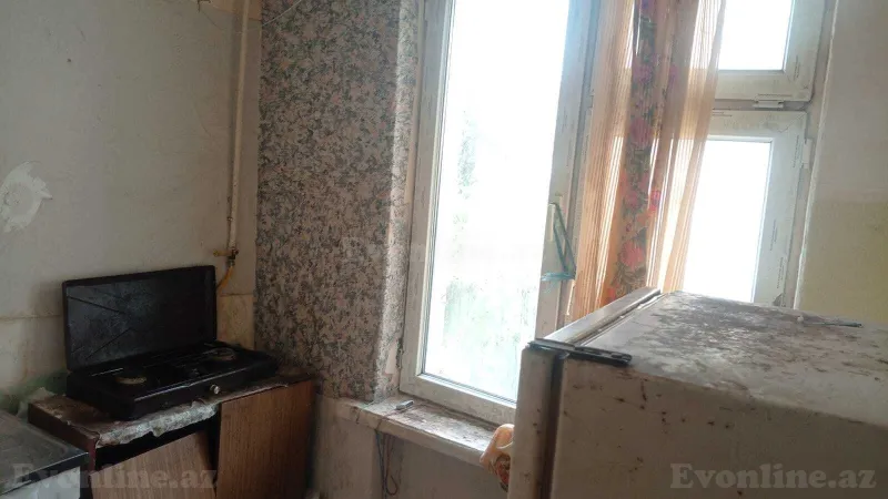 Satılır 1 otaqlı Mənzil Köhnə tikili 35 m² Bakı, Yasamal r., İnşaatçılar m — Mənzil, Bakı (8)