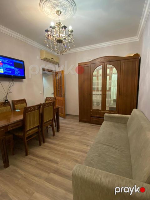 Satılır 3 otaqlı köhnə tikili 60 m² — Bakı