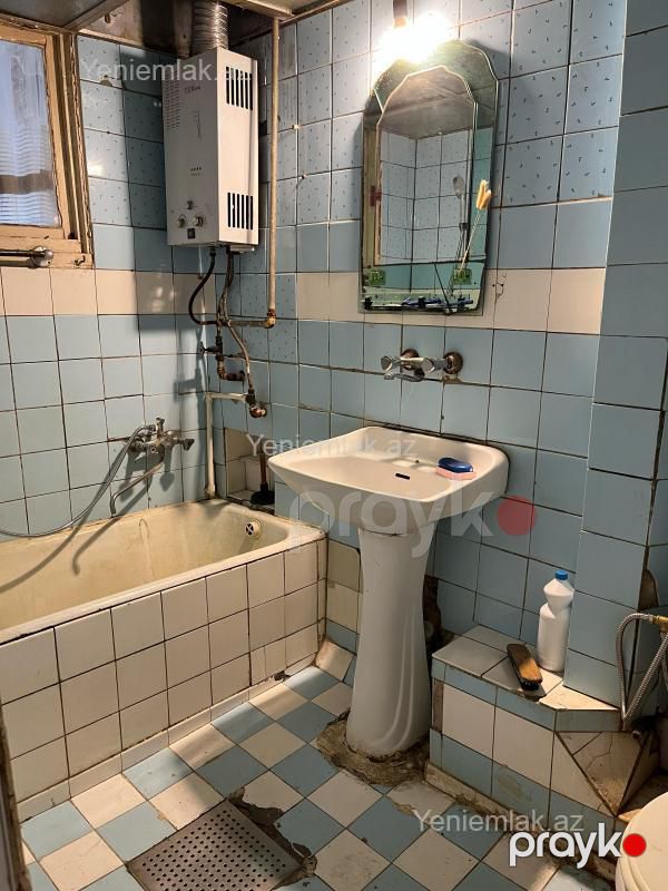 Satılır 3 otaqlı Bina evi menzil (Köhnə tikili), 71 m², Nizami rayonu — Mənzil, Bakı (2)