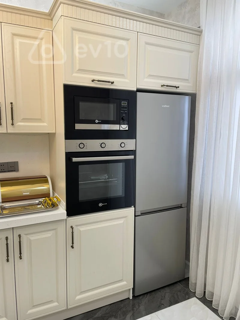3 otaqlı mənzil, 136 m², Nəcəfqulu Rəfiyev küc — Mənzil, Bakı (9)
