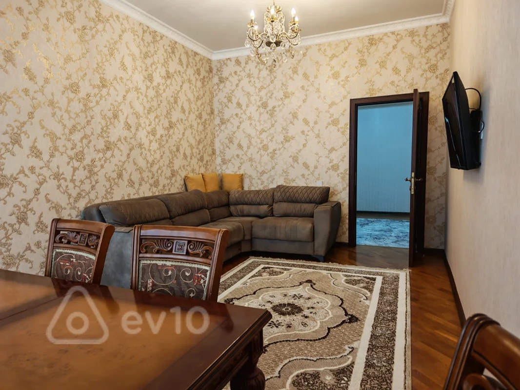 3 otaqlı mənzil, 100 m², Bakı, Vladislav Plotnikov küç. — kirayə — Mənzil, Bakı (3)
