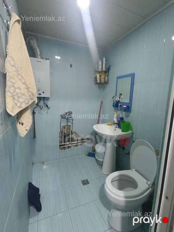 Satılır 2 otaqlı Bina evi menzil (Köhnə tikili), 46 m², 3-cü mikrorayon — Mənzil, Sumqayıt (8)