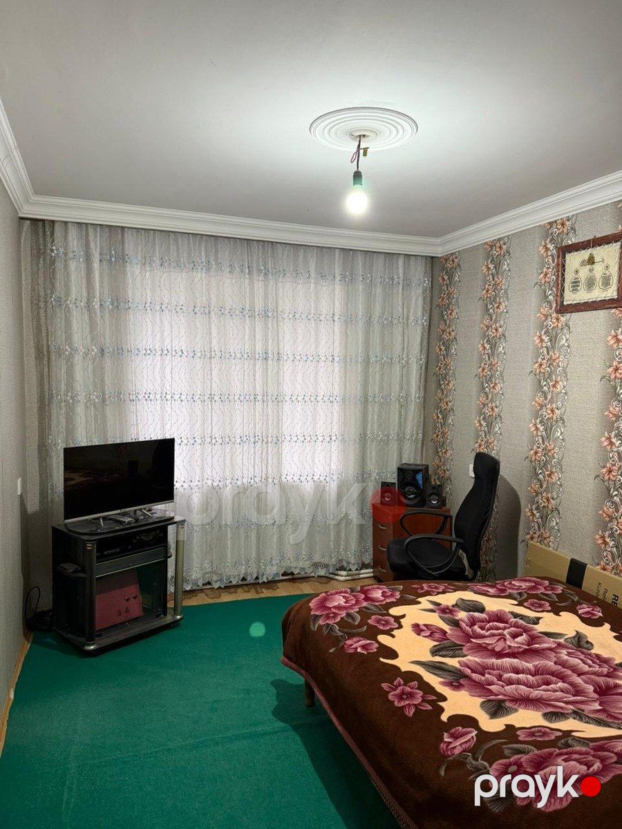 Satılır 2 otaqlı köhnə tikili 60 m² — Mənzil, Bakı (3)