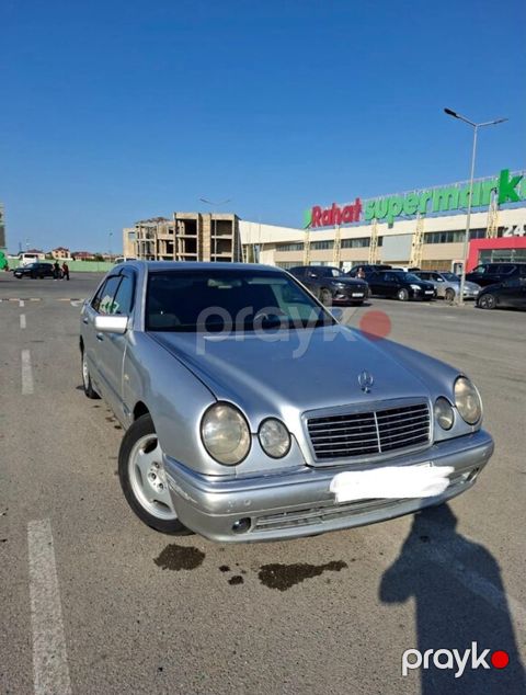 Mercedes E 200, 2.2 L, 1997 il, 456 000 km — Bakı