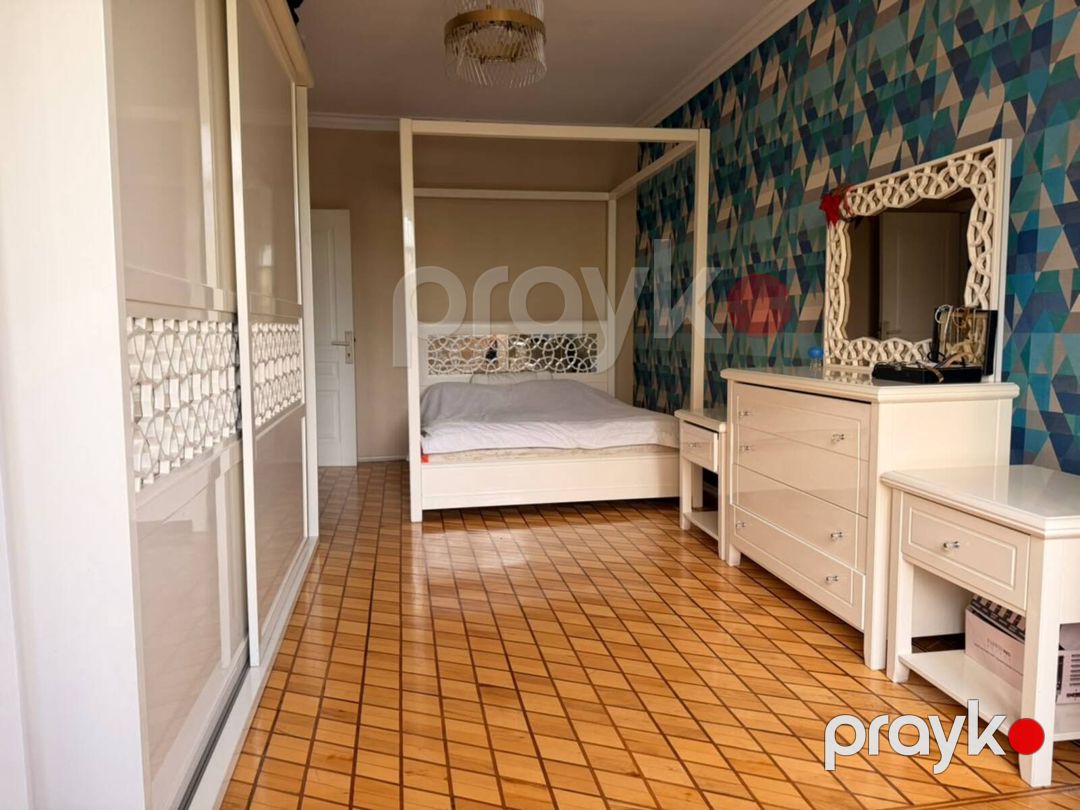 Satılır 4 otaqlı köhnə tikili 110 m² — Mənzil, Bakı (9)