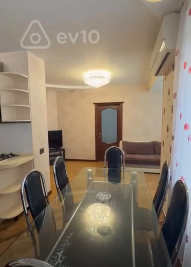 3 otaqlı mənzil, 75 m², Heydər Əliyev prospekti — Bakı