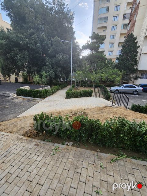 Satılır 3 otaqlı köhnə tikili 75 m²