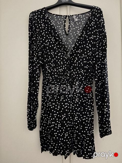 Qara rəngli, ağ xallı qadın kombinezonu (playsuit/rombber). - Uzun — Bakı