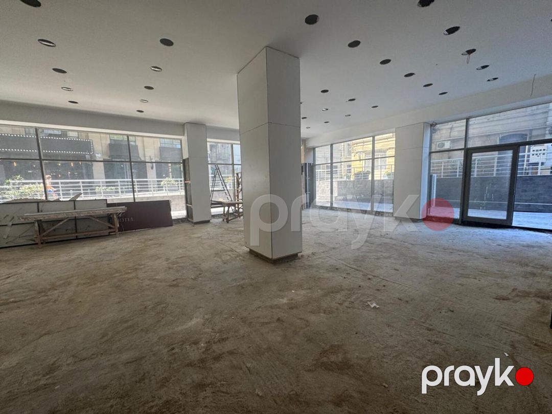 Satılır obyekt 233 m² — Əmlak, Bakı (2)