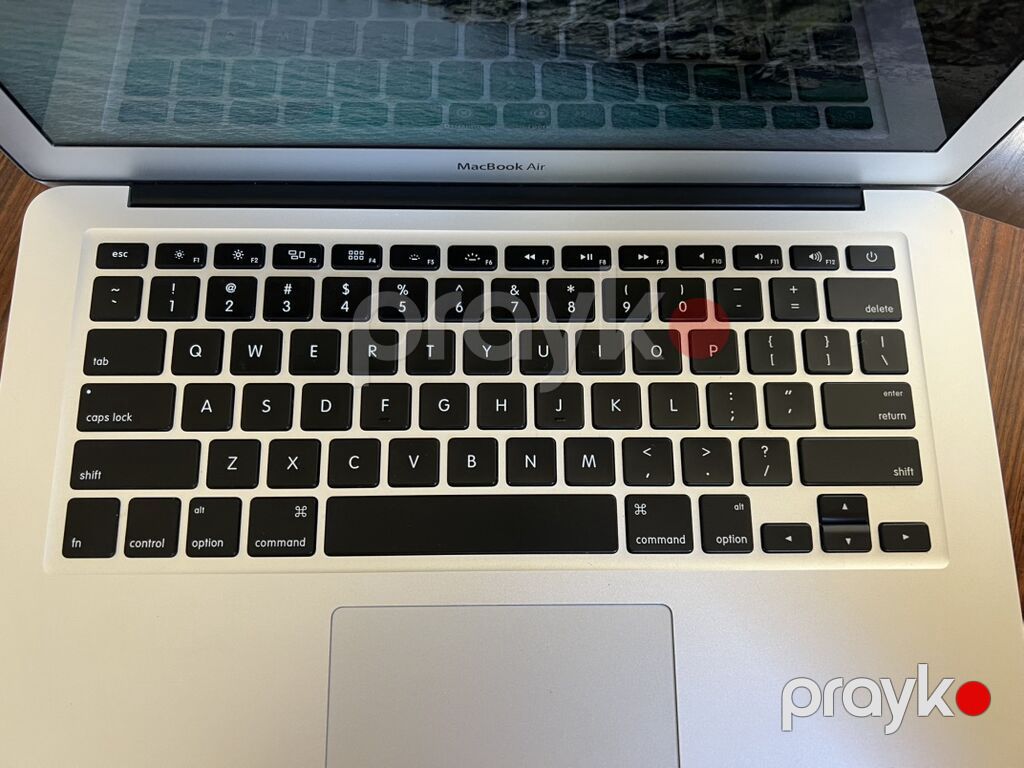 Macbook air 2017. Yaxsi veziyette, satilir, aliciya endirim — Apple Macbook, Bakı (5)
