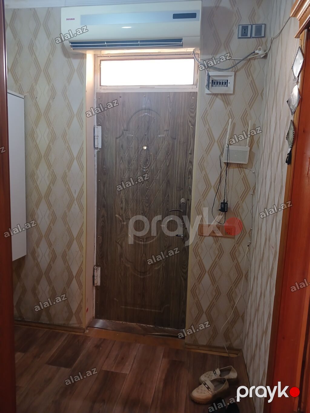 2 Otaqlı Mənzil - Geniş işıqlı zal, tavanında dekorativ çilçıraq — Daşınmaz əmlak, Sumqayıt (4)