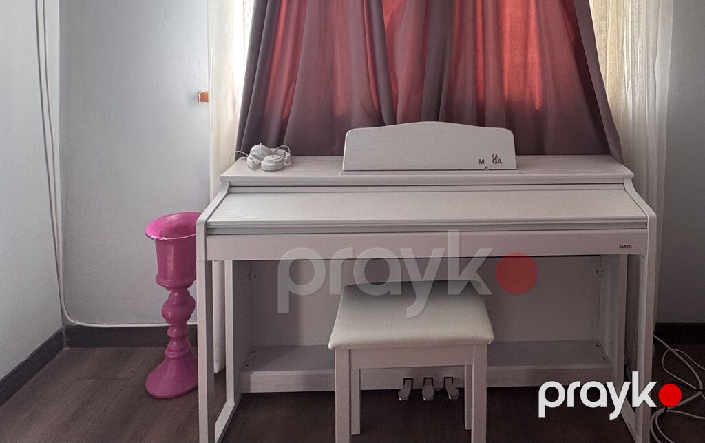 Elektron pianino az istifadə olunub təzə kimidir. 1300 aznə alınıb — Mebel, Xırdalan (2)