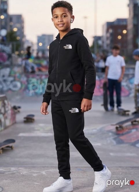 Oğlan üçün idman kostyumu, qara, pambıq, ölçü 12-13 yaş — Bakı