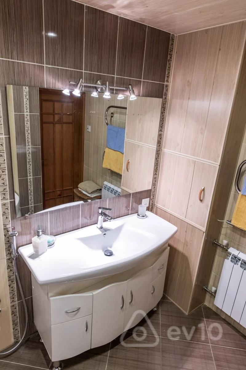 3 otaqlı mənzil, 75 m², Cavanşir küçəsi — kirayə — Mənzil, Bakı (9)