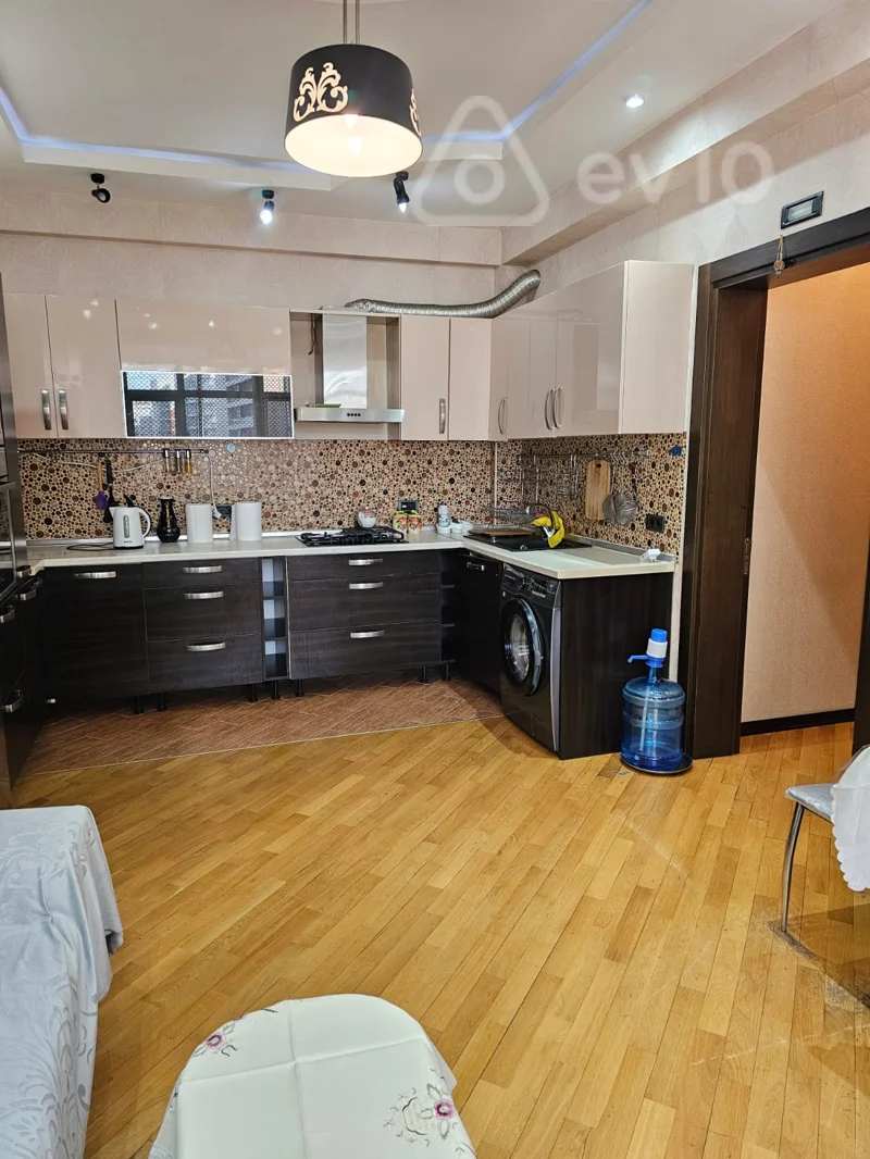 2 otaqlı mənzil, 100 m², Əbdulvahab Salamzadə — kirayə — Mənzil, Bakı (2)