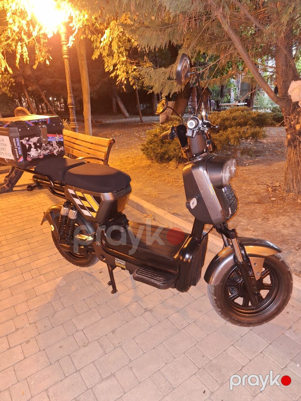 Elektrik moped/scooter - Güclü elektrik mühərriki, səssiz və iqtisadi — Mopedlər və skuterlər, Şəki (3)
