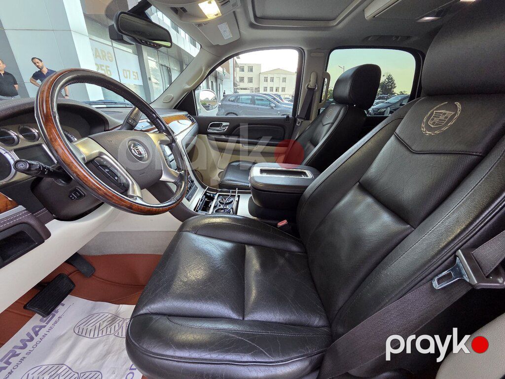 Cadillac Escalade, 6.2 L, 2010 il, 190 000 km — Avtomobillər, Bakı (4)
