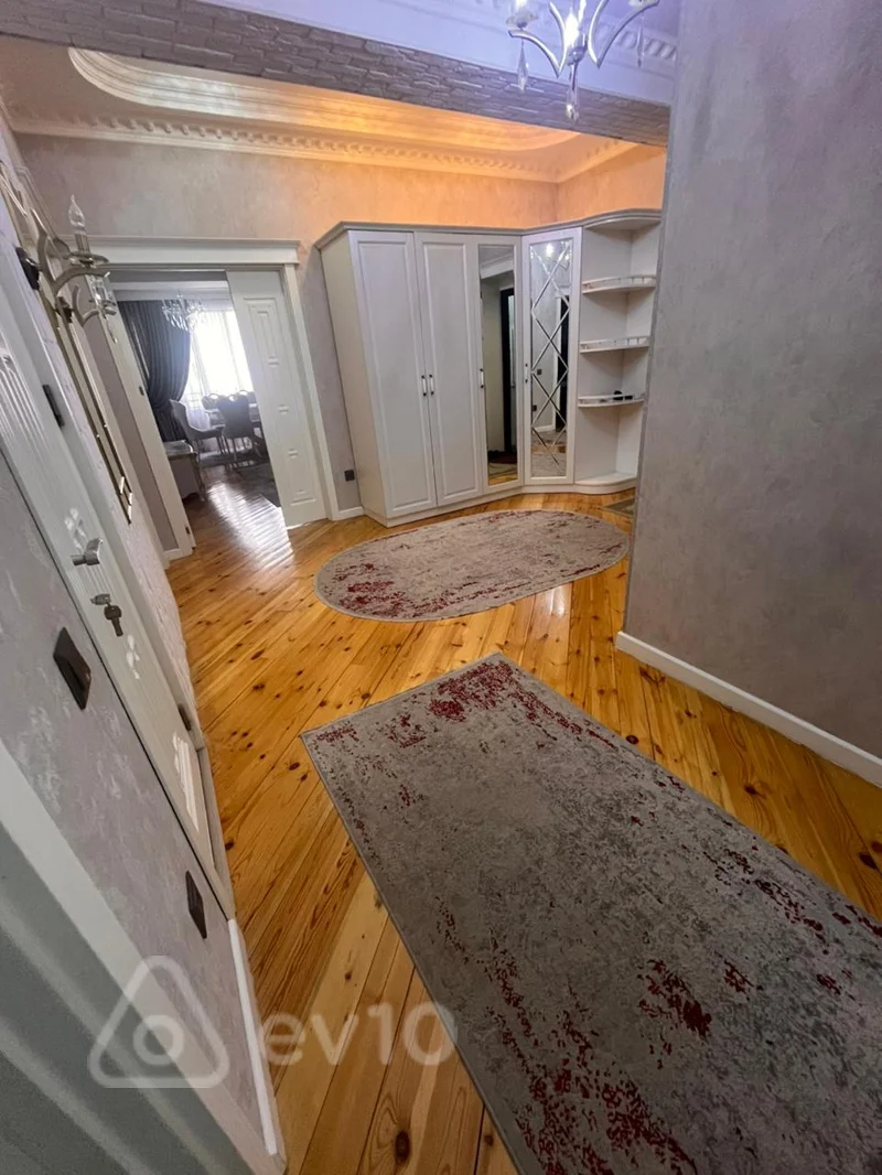 3 otaqlı mənzil, 145 m², 28 May metrostansiyası — kirayə — Mənzil, Bakı (6)