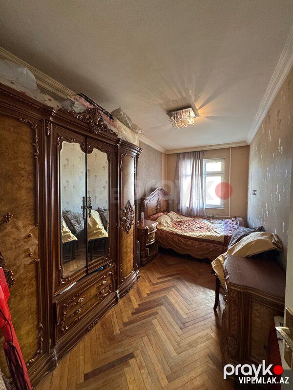 Binəqədi rayonunda 2 otaqlı Köhnə tikili Satılır, 75 m² — Mənzil, Bakı (6)
