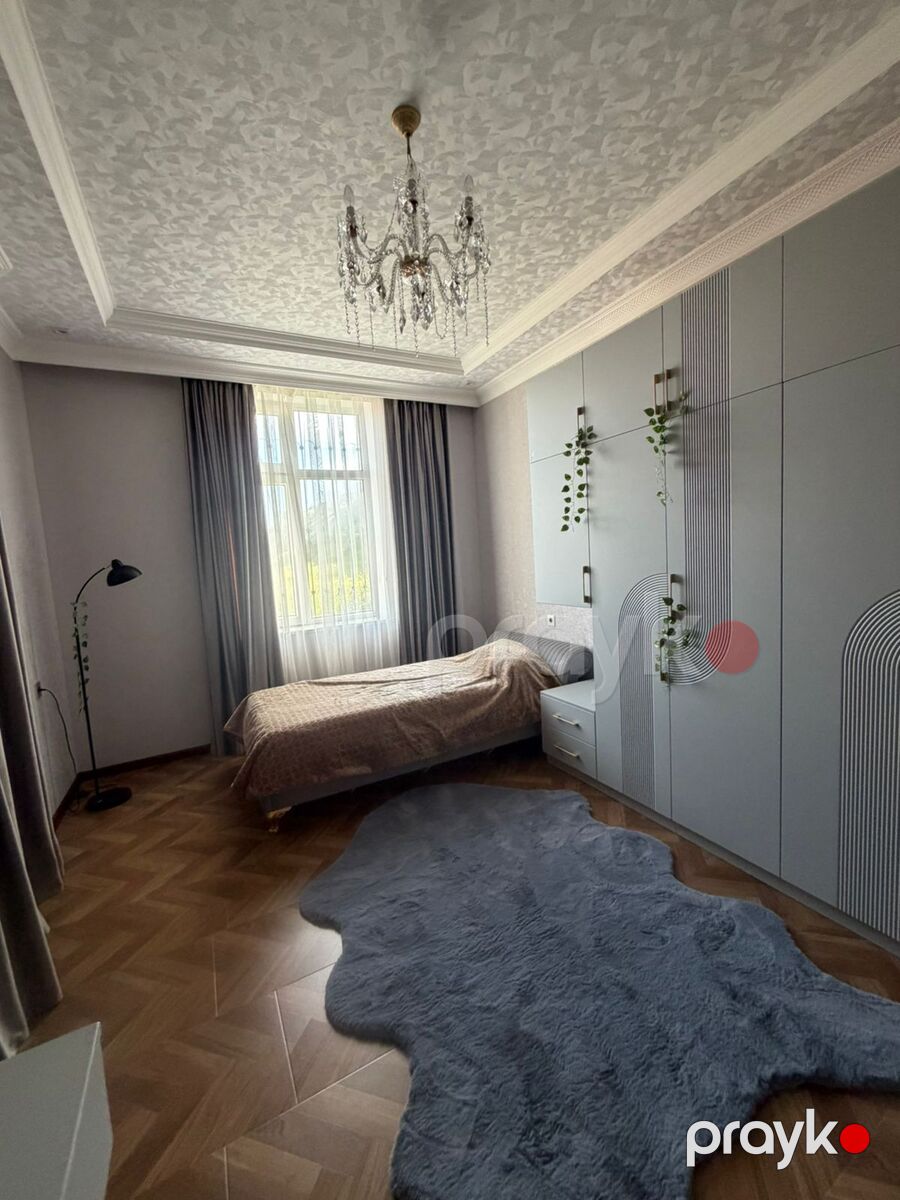 Satılır 6 otaqlı həyət evi/bağ evi 300 m² — Ev, villa, Bakı (3)