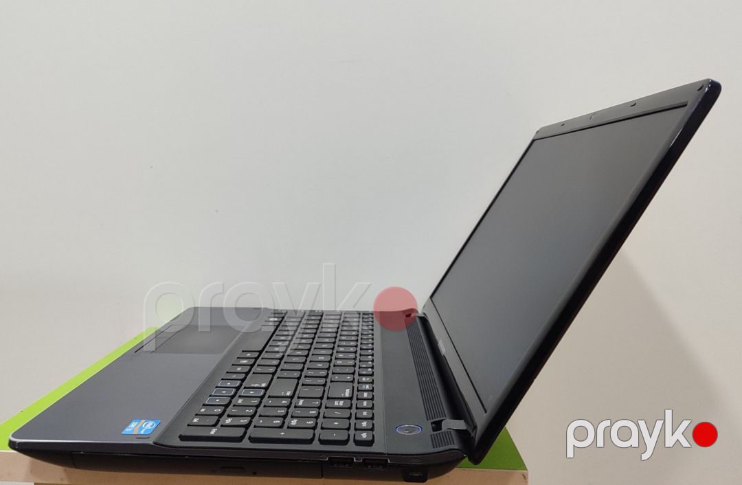 Noutbuk Samsung NP300E5Z — Noutbuklar, Bakı (2)