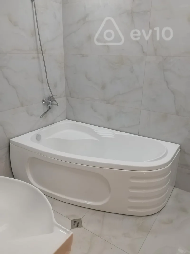 3 otaqlı mənzil, 100 m², Maskva pr — kirayə — Mənzil, Bakı (9)