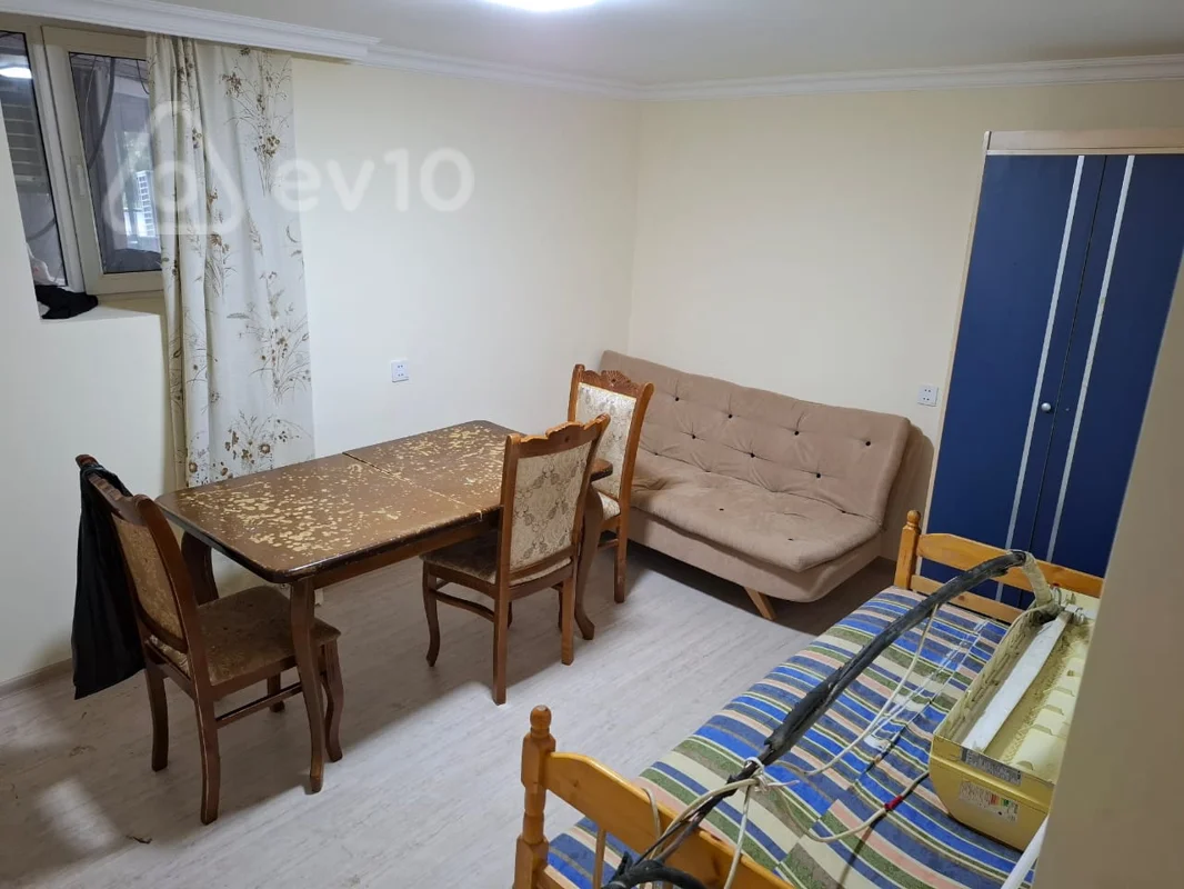 1 otaqlı həyət evi, 35 m², Nizami m.st, İ,ismçayilov küçesi 32 — Ev, villa, Bakı (6)
