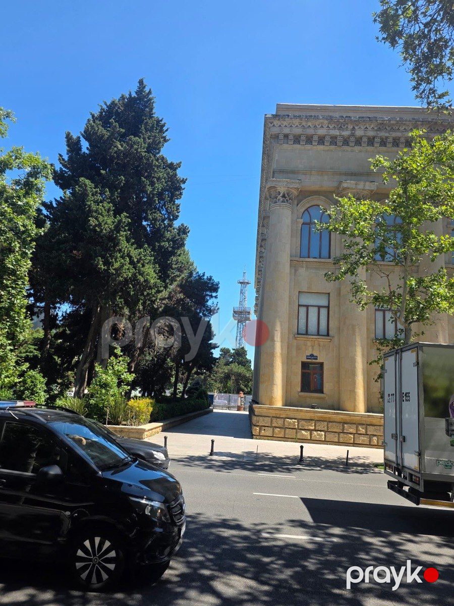 Satılır 2 otaqlı köhnə tikili 55 m² — Mənzil, Bakı (10)
