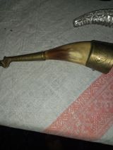 Dekorativ içki buynuzu (qədim üslubda) - Material: təbii buynuz və — Resad