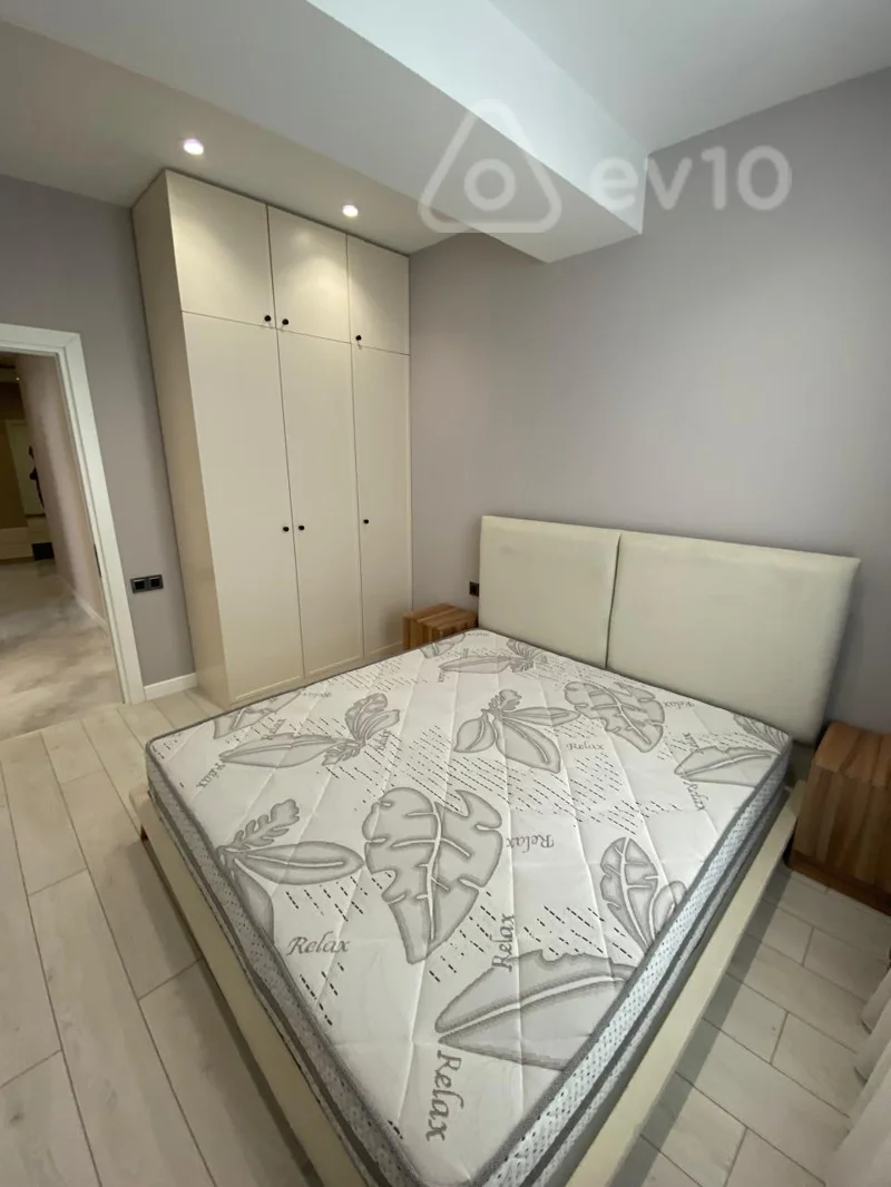 3 otaqlı mənzil, 100 m², 8 noyabr prospekti — kirayə — Mənzil, Bakı (7)