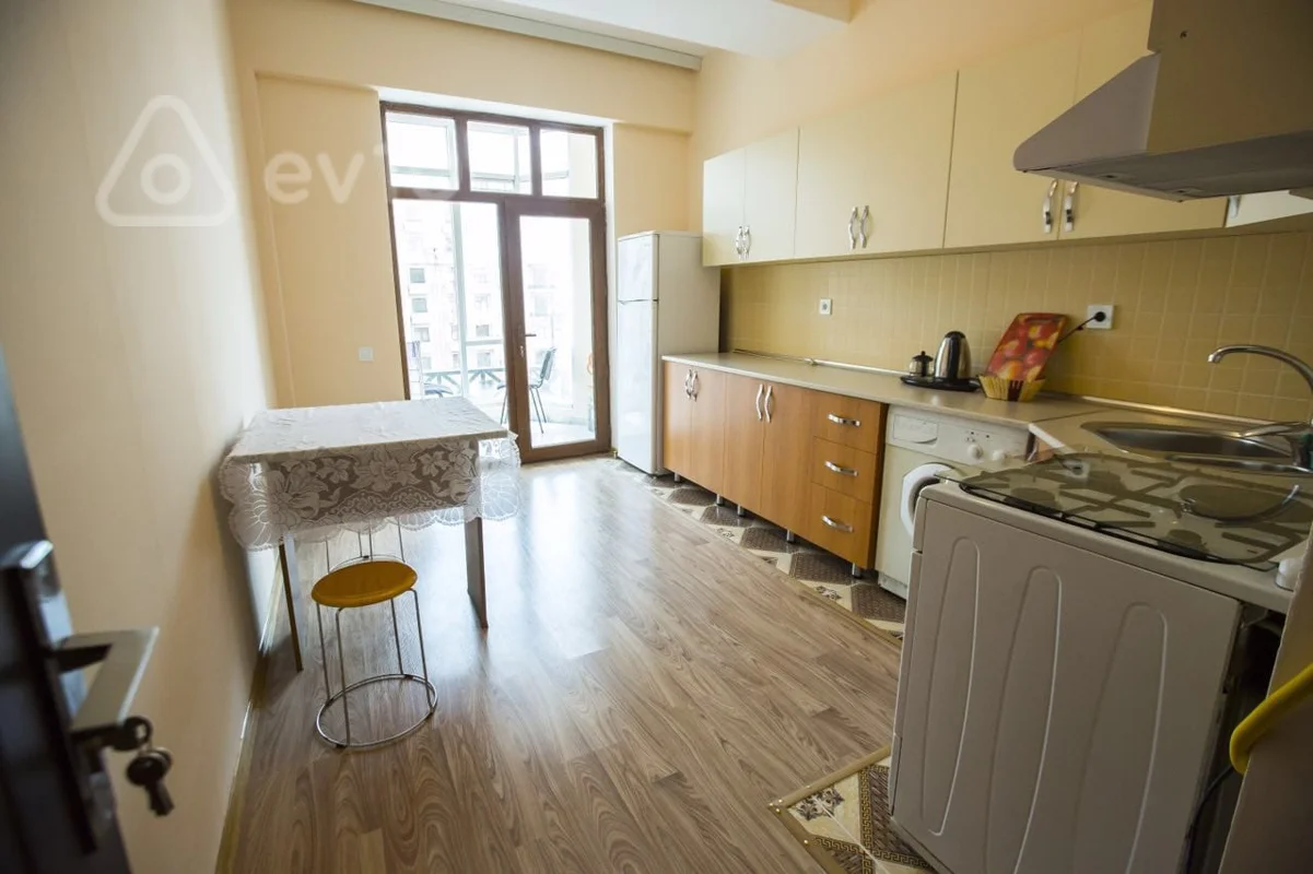 2 otaqlı mənzil, 80 m², Heydər Əliyev pr — kirayə — Mənzil, Bakı (6)