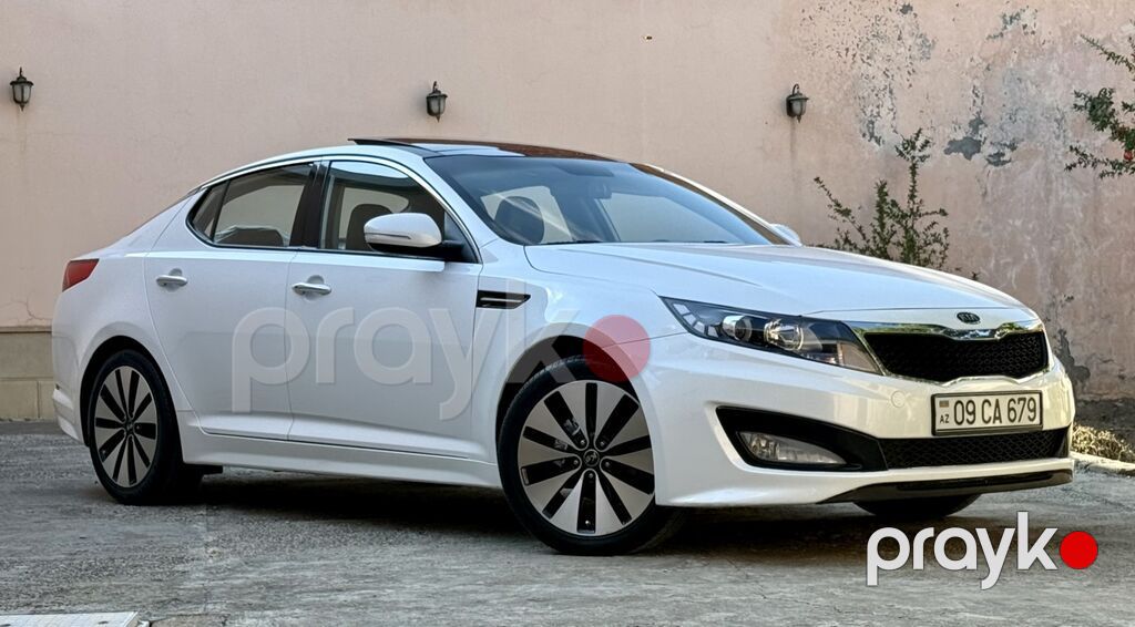 Kia Optima – ağ rəngli sedan Xarici xüsusiyyətlər: - Şık ağ kuzov — Avtomobillər, Gəncə (5)