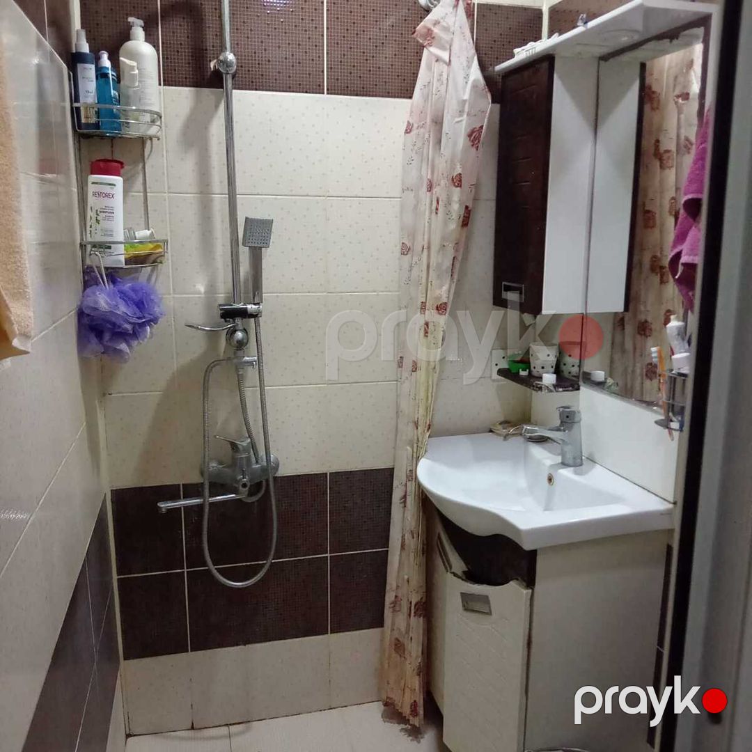 Satılır 3 otaqlı köhnə tikili 70 m² — Mənzil, Bakı (8)