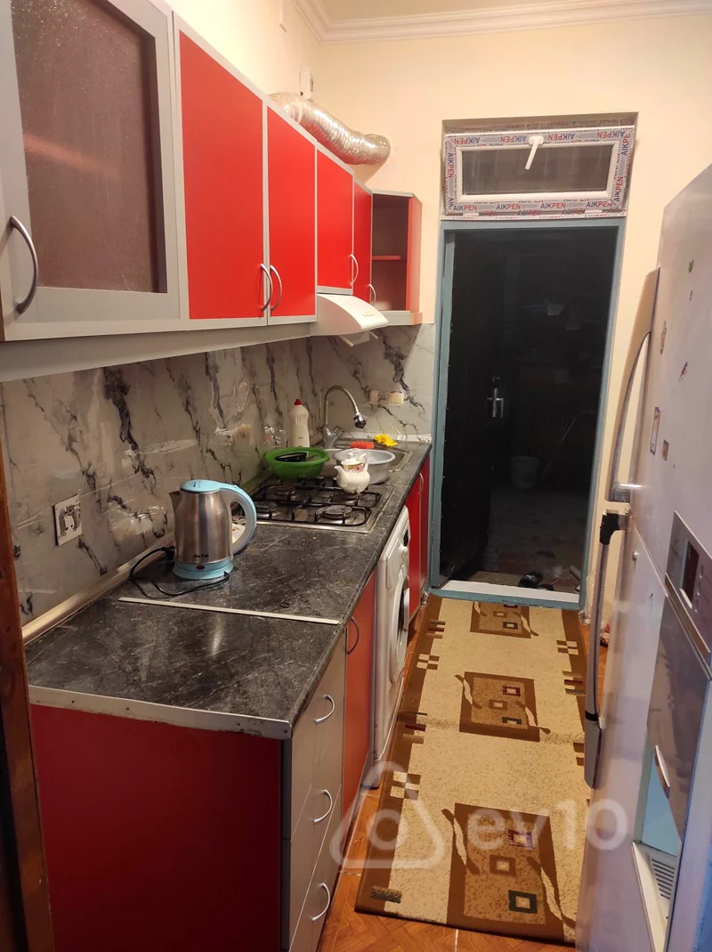 1 otaqlı mənzil, 50 m², Azerbaycan inshaatchilar. ATS — kirayə — Mənzil, Bakı (2)