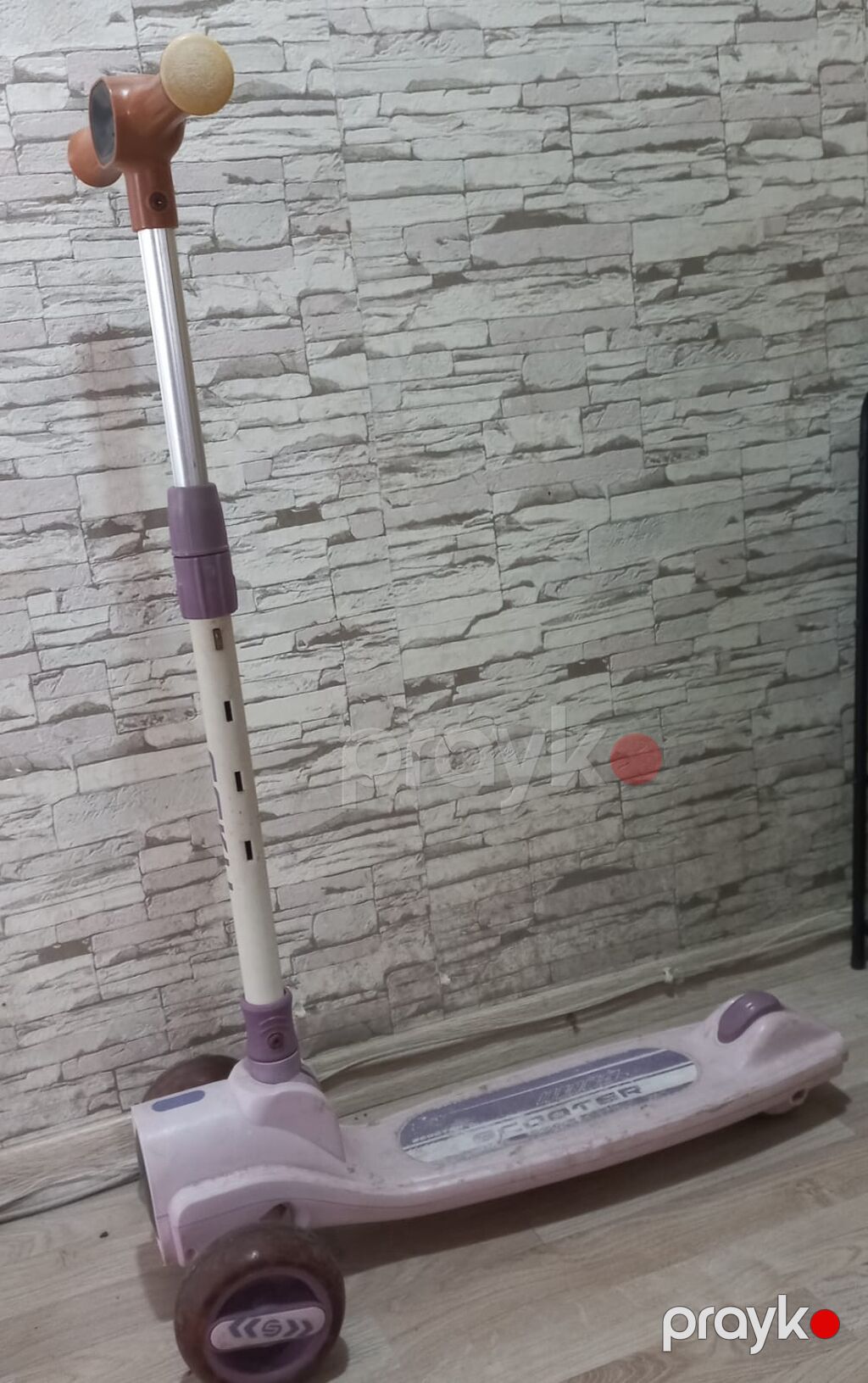 Uşaq skuterı 70 manata alınıb.isiqlı,musiqilidi.hec bir problemi — Mopedlər və skuterlər, Bakı (2)