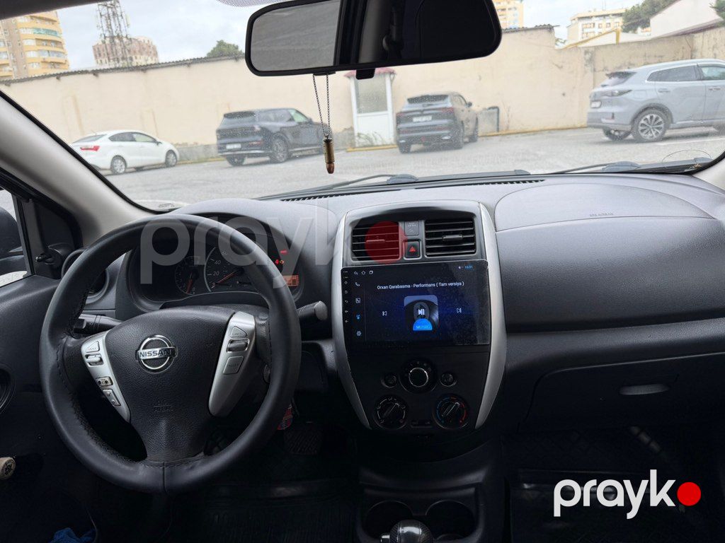 Nissan Versa, 1.6 L, 2014 il, 285 000 km — Avtomobillər, Bakı (8)