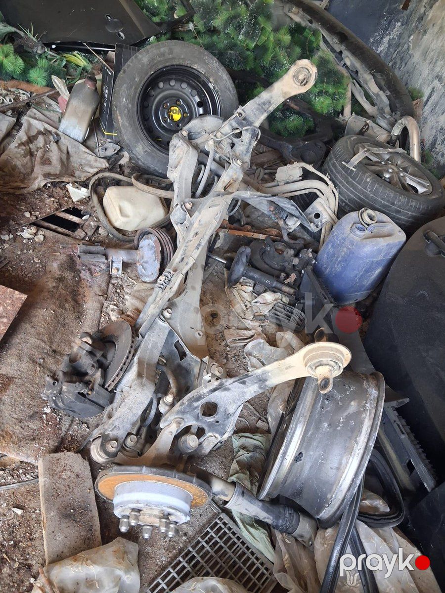Hyundai İ30 ehtiyat hissələri — Ehtiyat hissələri və aksesuarlar, Bakı (7)