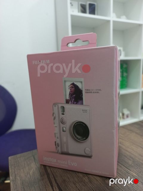 Fujifilm İnstax mini Evo Pink — Bakı