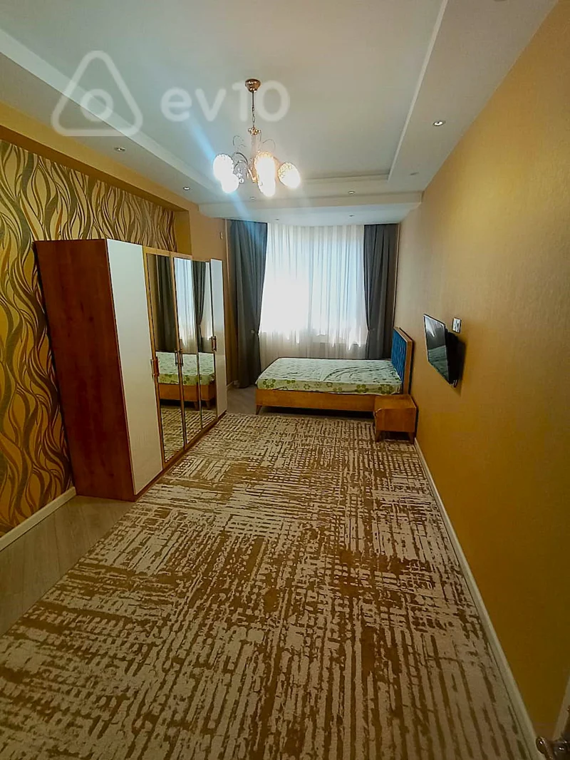 3 otaqlı mənzil, 150 m², Qulu Quliyev küç. — kirayə — Mənzil, Bakı (7)