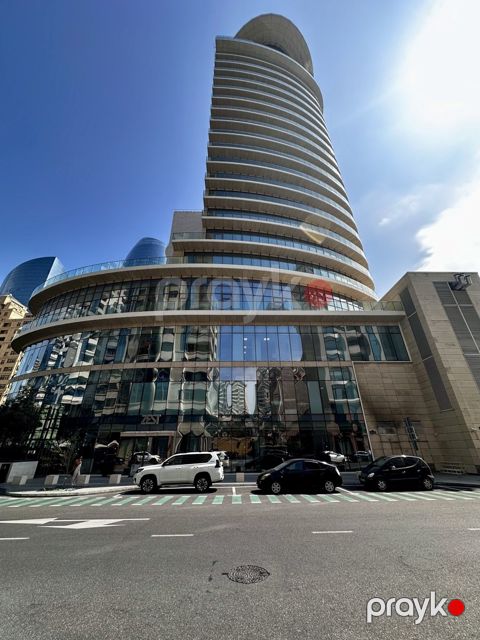 Satılır 4 otaqlı yeni tikili 200 m² — Bakı