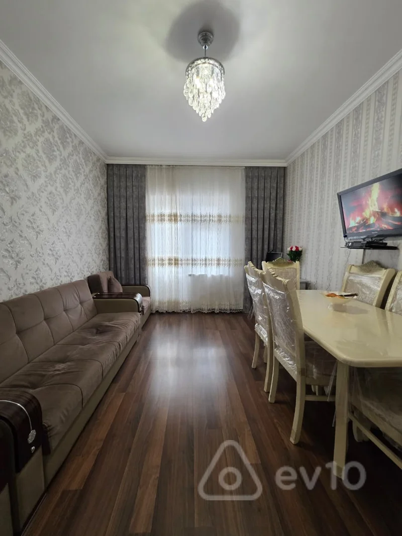 4 otaqlı mənzil, 111 m², Əsəd Əhmədov küçəsi — Mənzil, Bakı (2)