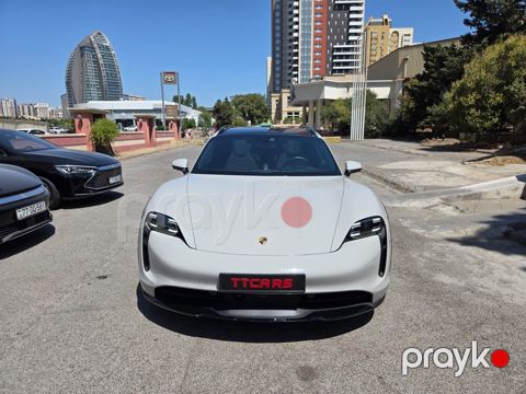 Porsche Taycan, 93.4 kWh, 2022 il, 26 000 km — Bakı