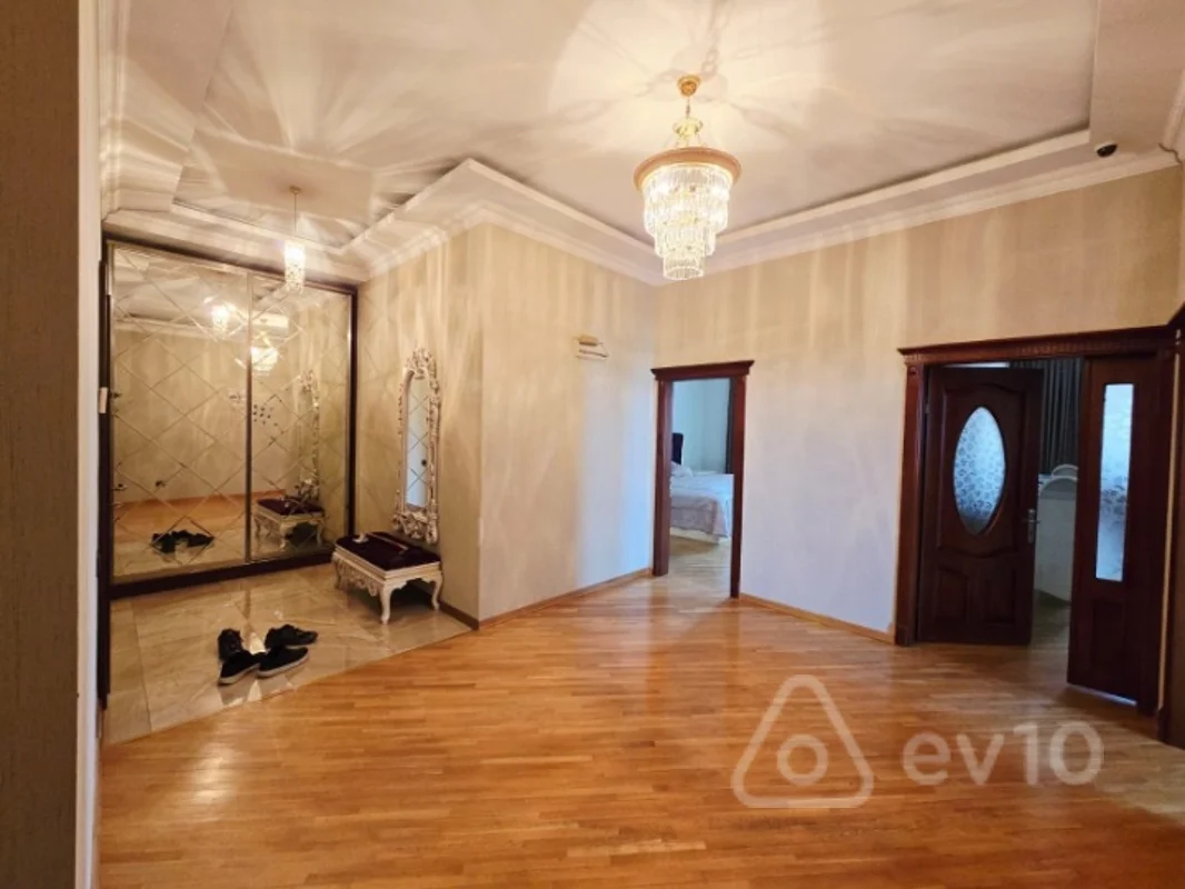 4 otaqlı mənzil, 178 m², Yusif Vəzi Çəmənzəmənli — Mənzil, Bakı (6)