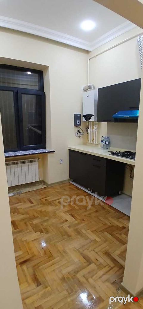 İcarəyə verilir 3 otaqlı köhnə tikili 75 m² — Bakı