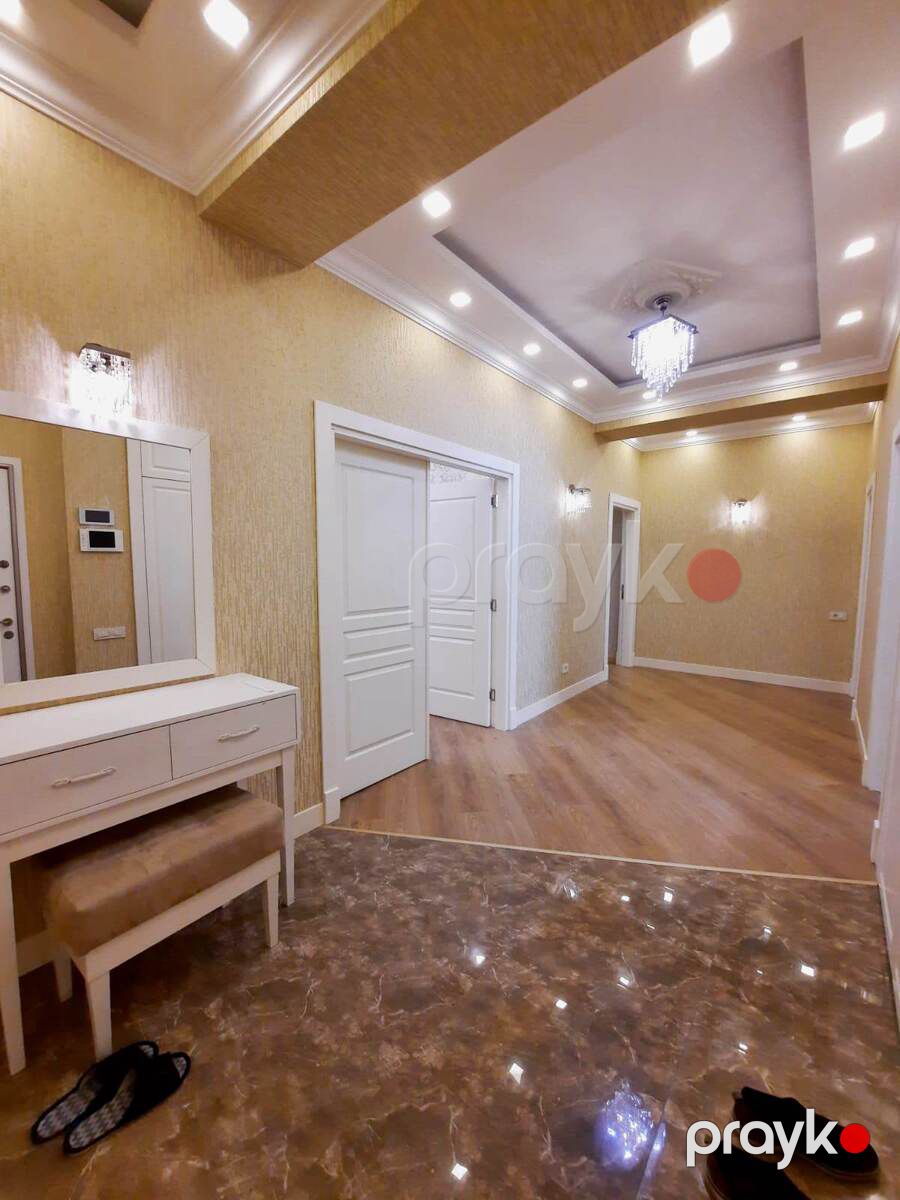 İcarəyə verilir 3 otaqlı yeni tikili 140 m² — Mənzil, Bakı (12)