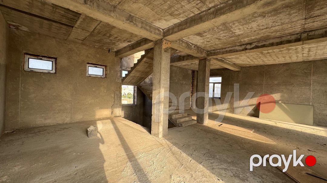5 otaqlı kottec, 200 m², Şövkət Məmmədova küç — Ev, villa, Bakı (4)