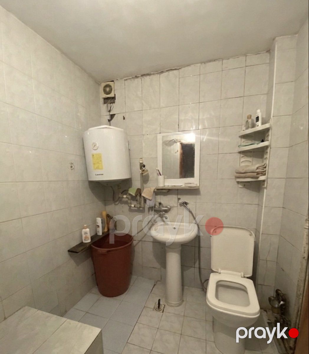 Satılır 3 otaqlı köhnə tikili 62.8 m² — Mənzil, Bakı (10)