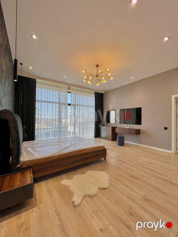 Satılır 4 otaqlı həyət evi/bağ evi 300 m² — Ev, villa, Bakı (5)